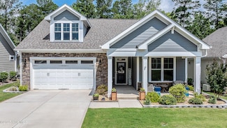 440 Bramble Ln, Clayton, NC 27527