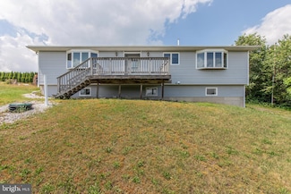 379 Golf Rd, Tamaqua, PA 18252