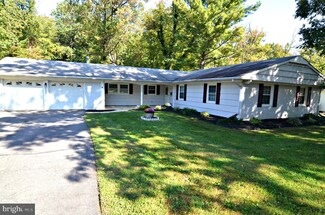 9002 Montpelier Dr, Laurel, MD 20708