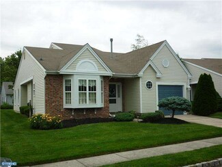 971 Larkspur Place N, Mount Laurel, NJ 08054