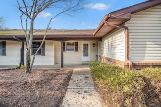245 Bona Vista Dr NW Unit 20, Grand Rapids, MI 49504