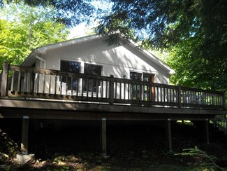 141 Trail Cir, Becket, MA 01223