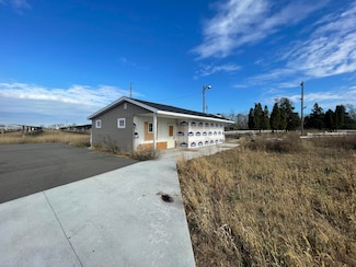 2770 S Centerville Rd, Sturgis, MI 49091