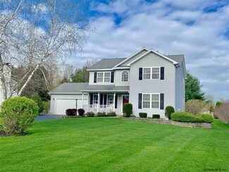 56 Blue Jay Way, Rexford, NY 12148