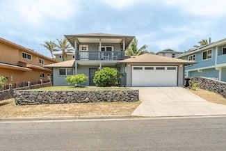 1395 Hiahia St, Wailuku, HI 96793