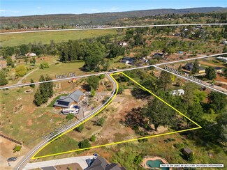 251 Dove Song Ct, Paradise, CA 95969
