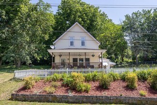 3245 Shiras Ave, Dubuque, IA 52001