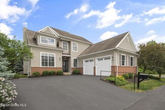 9 Claire Common, Slingerlands, NY 12159