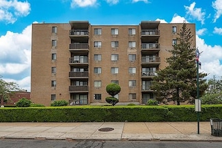 71-49 Metropolitan Ave Unit 3A, Middle Village, NY 11379