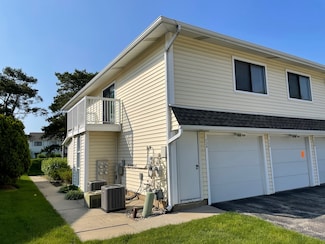 724 Whitesail Dr Unit 168D, Schaumburg, IL 60194