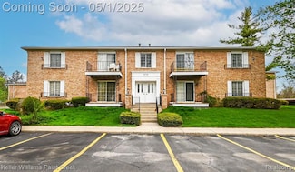 30739 Shiawassee St Unit 34, Farmington Hills, MI 48336