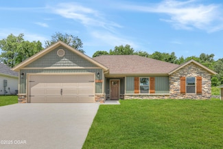 1231 Sheila Ann Dr, Carthage, MO 64836