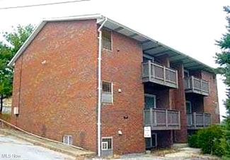 94 View St Unit 9, Weirton, WV 26062