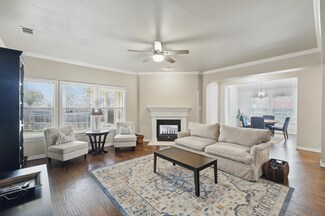 3505 Mustang Dr, Denton, TX 76210