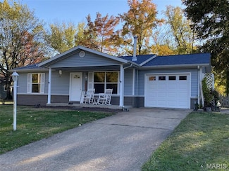 1116 Priscilla Ct, New Athens, IL 62264