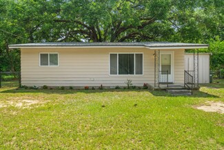 6891 Vivian Dr, Pensacola, FL 32505