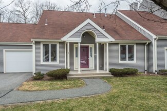 11 Douglass Green, Woburn, MA 01801