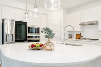 12449 Iveson Dr, Haslet, TX 76052