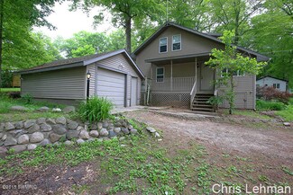 12745 Wagner St NE, Gowen, MI 49326