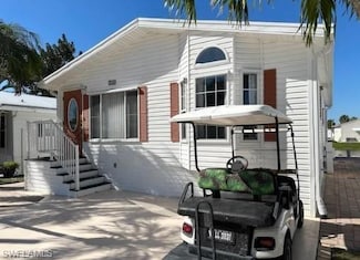 263 Bass Ln, Naples, FL 34114