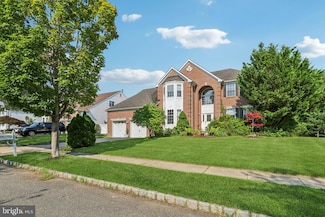 2 Carriage Ct, East Windsor, NJ 08520