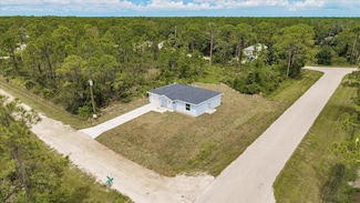 27508 Hollywood Dr, Punta Gorda, FL 33955