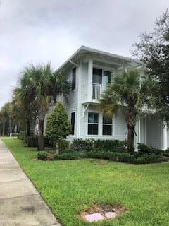 2812 N Bismark Ln, Jupiter, FL 33458