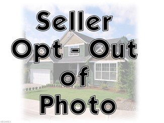 15436 Franchester Rd, Burbank, OH 44214
