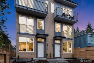 10306 Midvale Ave N, Seattle, WA 98133