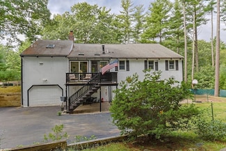 28 Brook St, Plympton, MA 02367