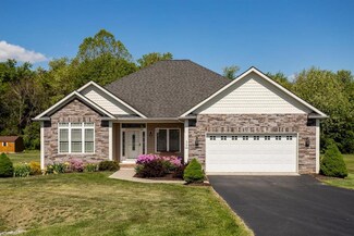 1701 Holly Ave, Grottoes, VA 24441