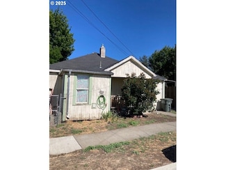 112 SE 11th St, Pendleton, OR 97801