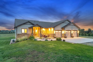 8170 Ridge Rd, Cheyenne, WY 82009
