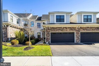 40 Dogleg Ln, Lawrence Township, NJ 08648