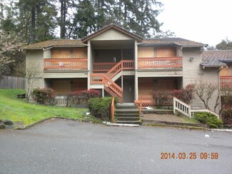 4412 NW Wedgewood Ln Unit 13-16, Bremerton, WA 98312