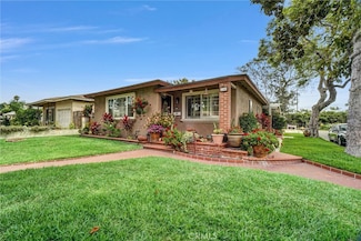 2300 Gale Ave, Long Beach, CA 90810