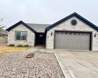 4025 Blair Ln, San Angelo, TX 76904