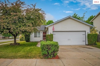 11221 N Crusader St, Hayden, ID 83835