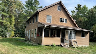 13 Fleming Way, Plattsburgh, NY 12901