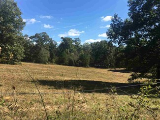 234 Wallace Rd, Cowpens, SC 29330