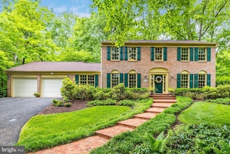 10101 Alsace Ct, Great Falls, VA 22066
