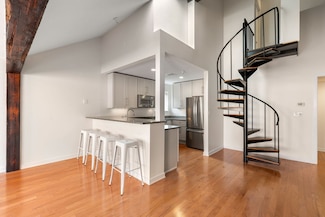 57 N Washington St Unit 5A, Boston, MA 02114
