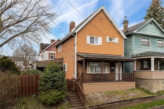 205 Hartrey St, Springdale, PA 15144