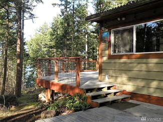 314 Chinook Way, Center Island, WA 98221