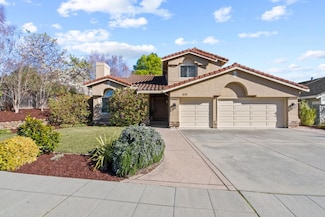 205 Aberdeen Dr, San Carlos, CA 94070