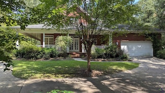 107 Whitney Ct, Warner Robins, GA 31088