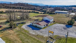 8310 E Andrew Johnson Hwy, Chuckey, TN 37641