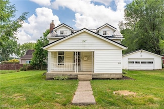 312 28th St SW, Canton, OH 44706