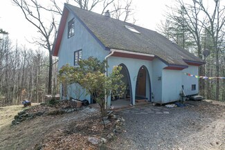72 Barrett Hill Rd, Wilton, NH 03086