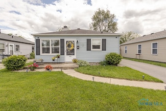 210 Willamont Rd, Toledo, OH 43612